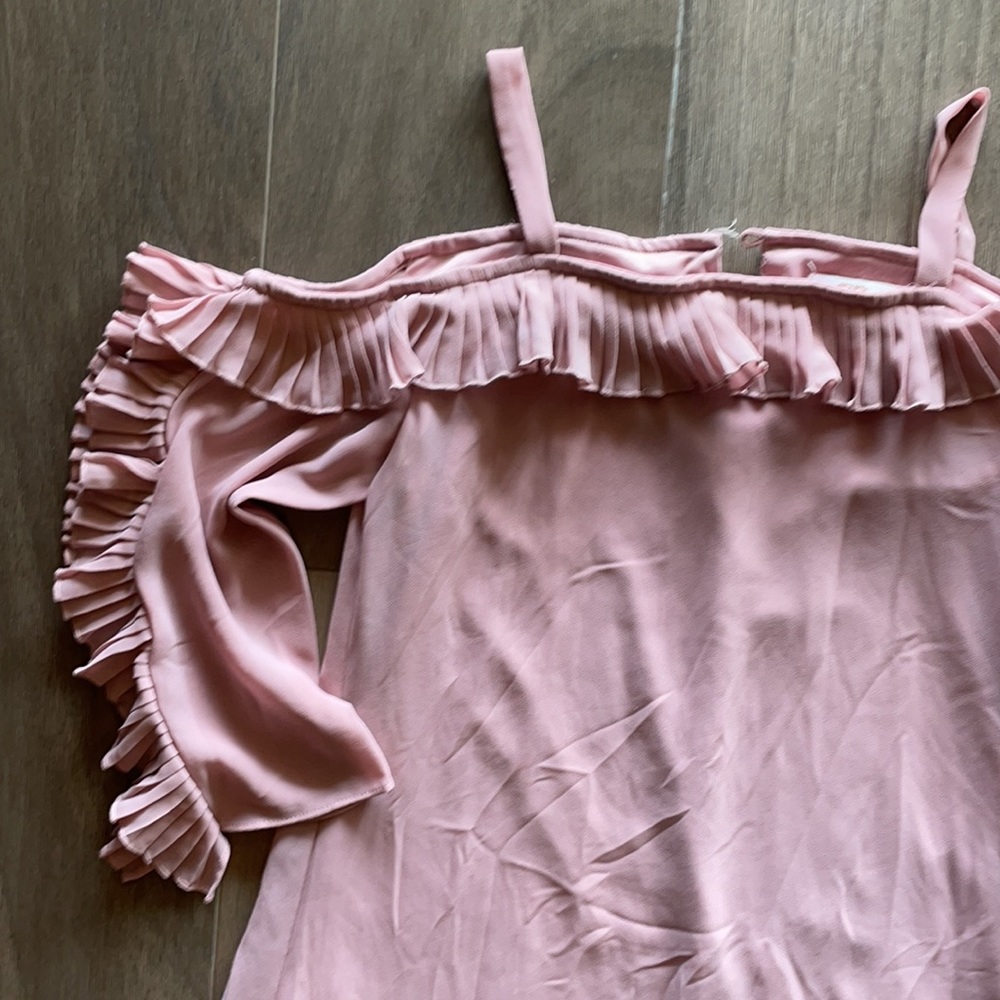 Girls Pale Pink Dress. Size XL - Picture 2 of 10